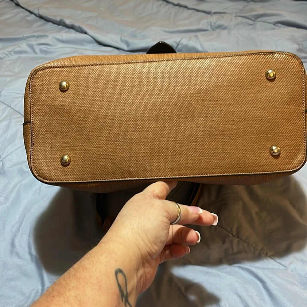 Gucci style bag brown and black with adjustable shoulder strap!! LIKE NEW!! - Picture 10 of 16